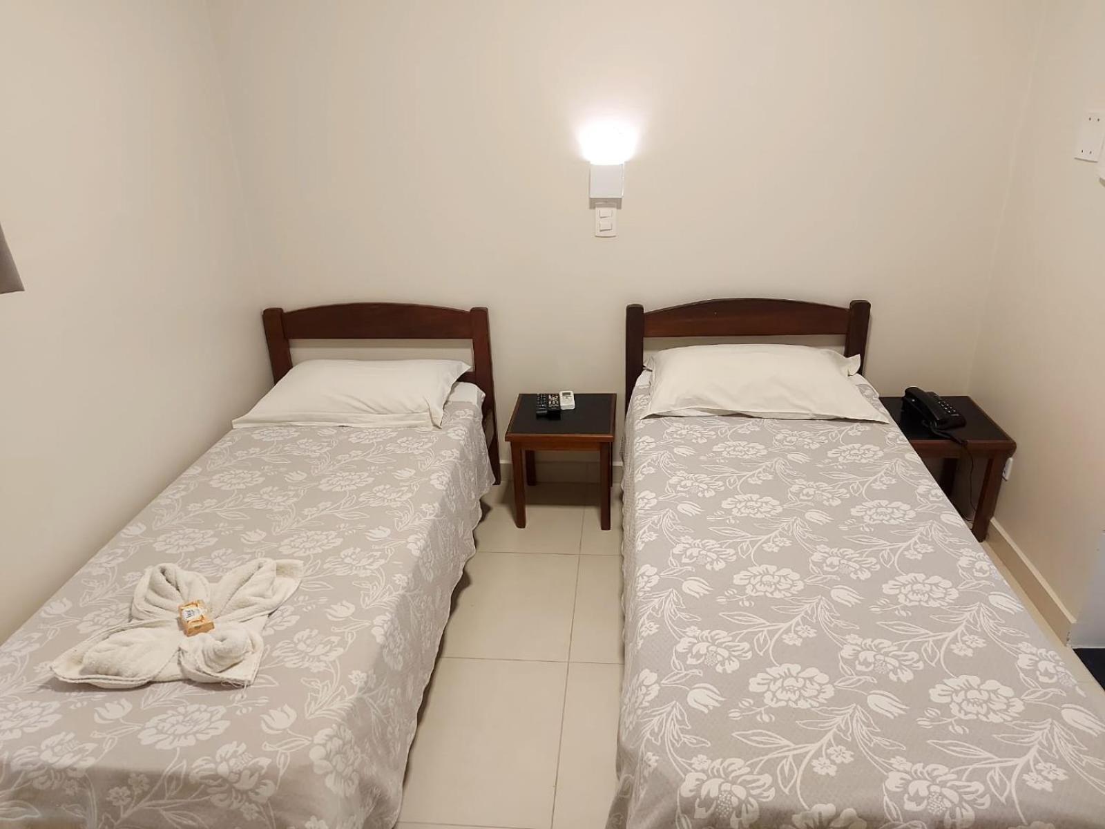 Colina Park Hotel Пірасікаба Екстер'єр фото